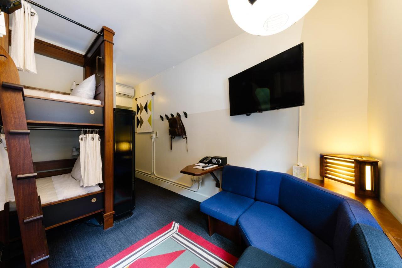 ฟรีแฮนด์ ชิคาโก Hotel ภายนอก รูปภาพ