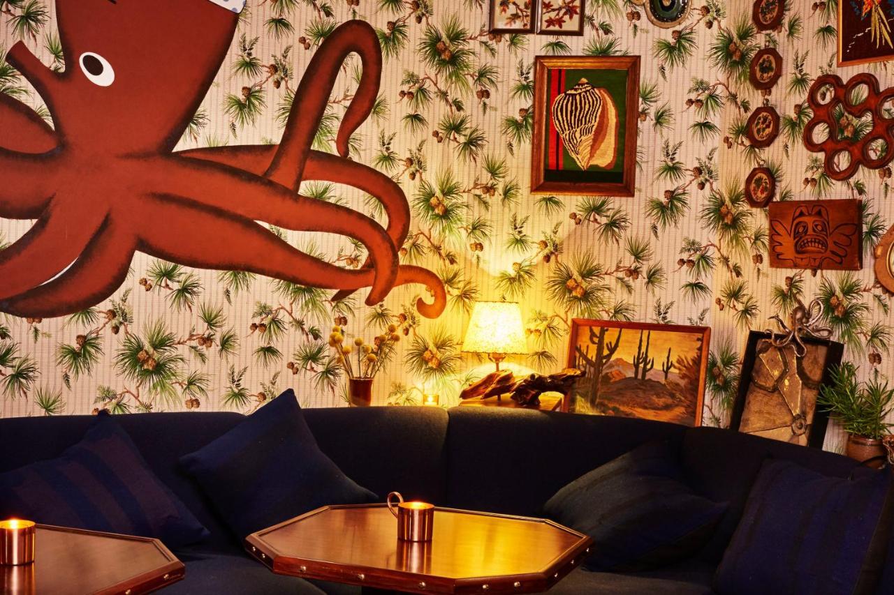 ฟรีแฮนด์ ชิคาโก Hotel ภายนอก รูปภาพ