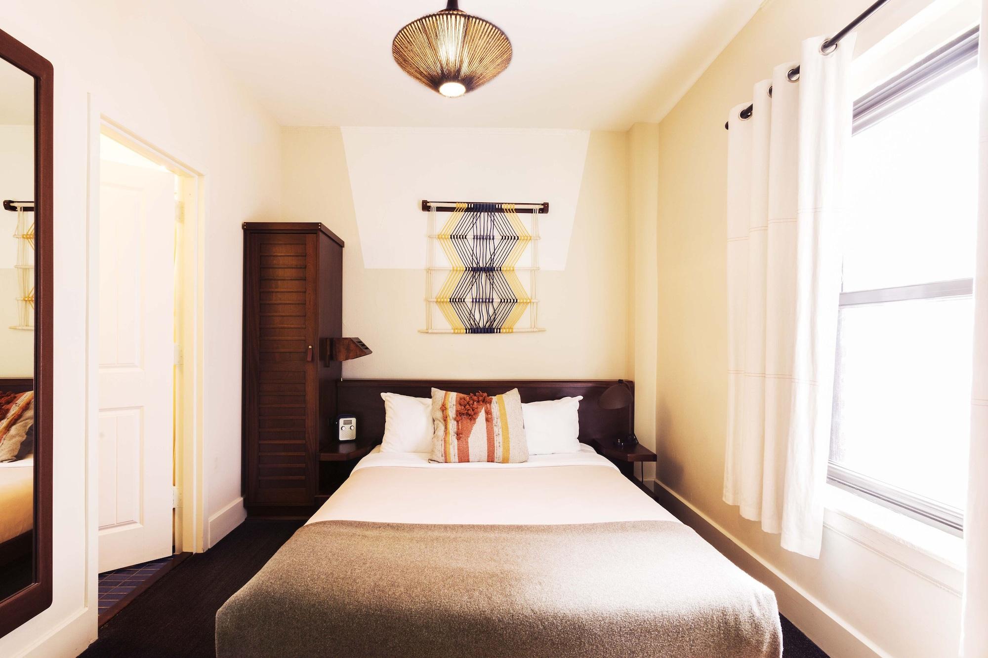 ฟรีแฮนด์ ชิคาโก Hotel ภายนอก รูปภาพ